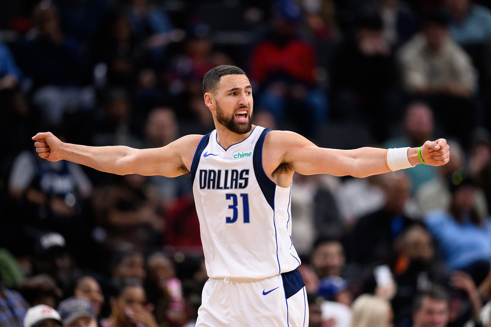 克莱：生涯第15个赛季&amp;我享受在场的每一秒 能打球真的是一种福气